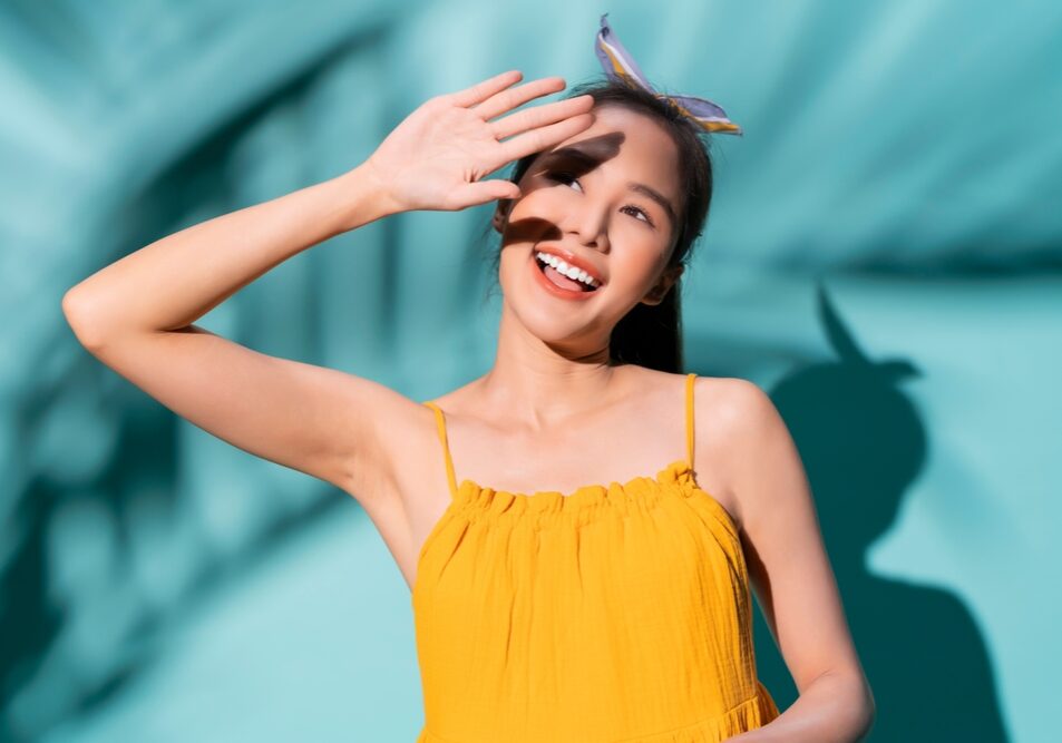 Summer,Casual,Freshness,Asian,Woman,Yellow,Summer,Dress,Hand,Rise